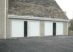 Siverlox twin garage with pedestrian doors